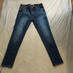 Kancan Estilo skinny jeans size 11 measured size 30